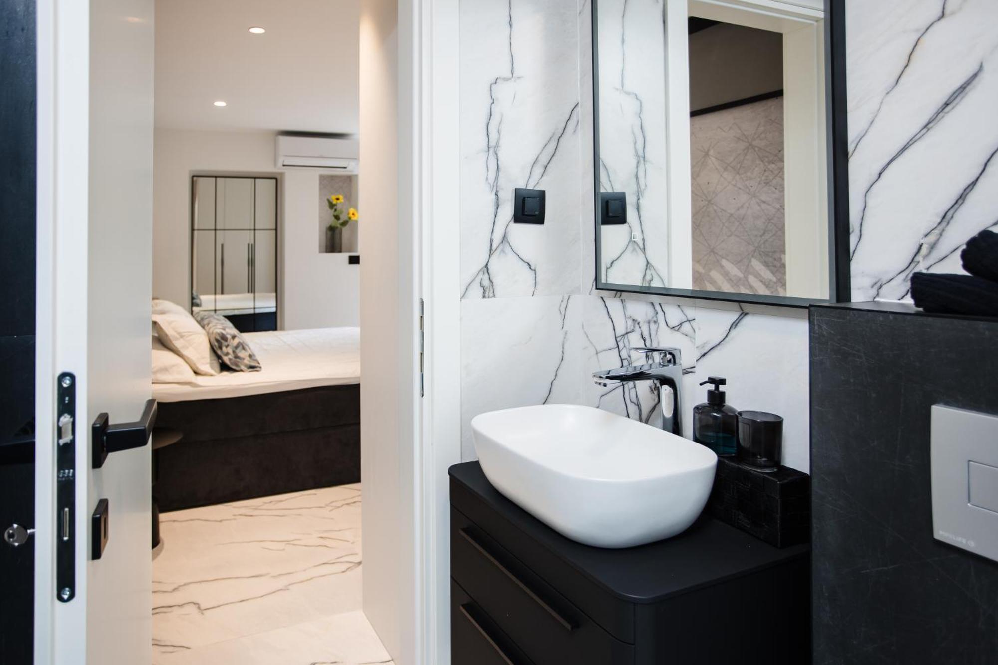Sunset Bay Luxury Apartamento *